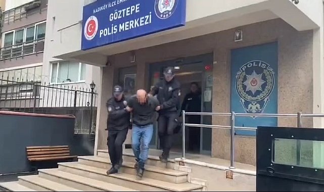 Marmaray'da temizlik personeli, kadın güvenliğe bıçakla saldırdı