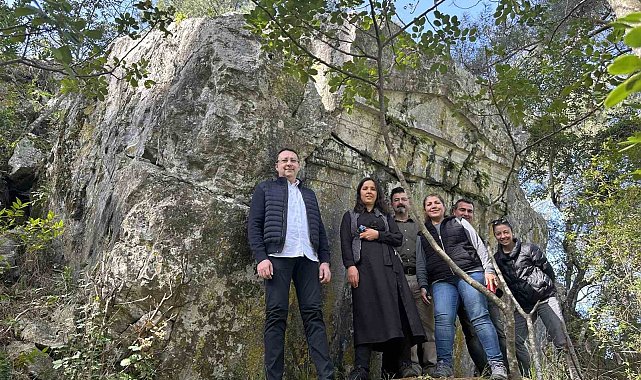 Marmaris'te bulunan 2500 yıllık kaya mezarı turizme kazandırılıyor