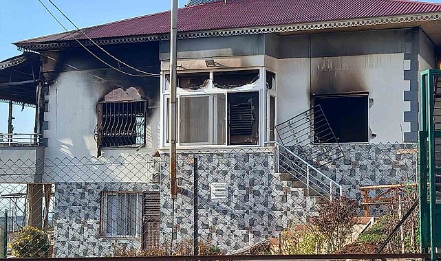 Mersin'de yangın faciası: 2 ölü