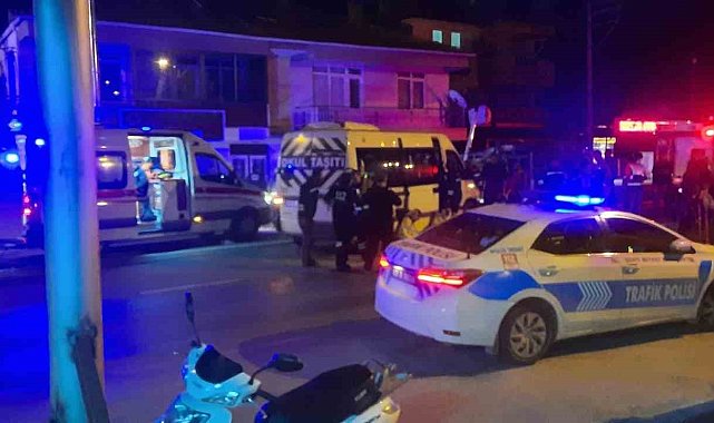 Milas'ta servis minibüsleri çarpıştı: 29 yaralı