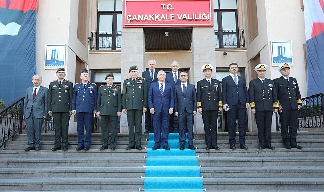 Milli Savunma Bakanı Yaşar Güler'den Çanakkale Valiliğine ziyaret