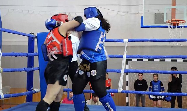 Muay Thai Şampiyonası 23 ilden 300 sporcunun katılımıyla Şanlıurfa'da başladı
