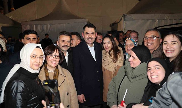 Murat Kurum: "Sizin CHP'yi ele geçirmek için balya balya savurduğunuz paraları, biz İstanbul'un projelerine harcayacağız"