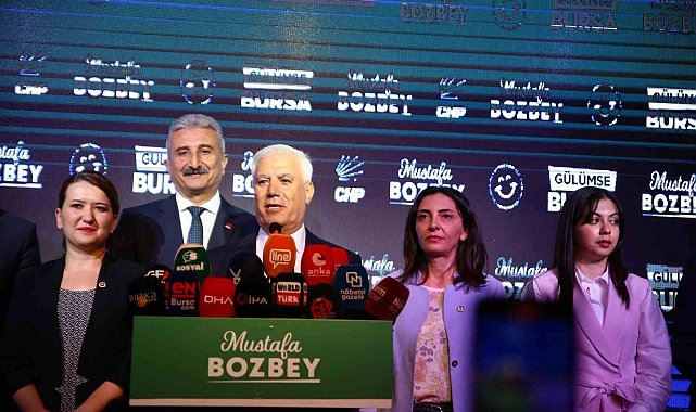 Mustafa Bozbey: "Öndeyiz"