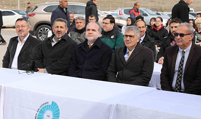 Niğde'de Bal Ormanı Kurulumunun 2. Etabı Gerçekleştirildi