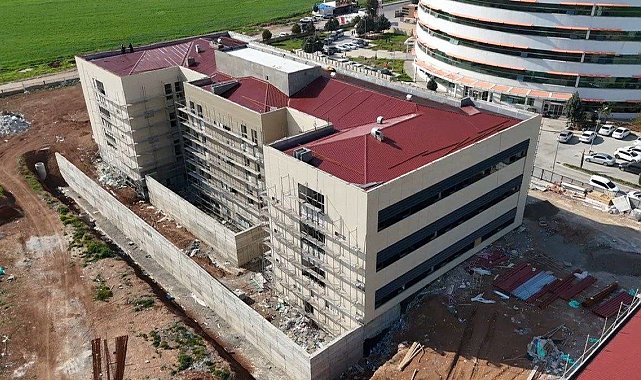 Nusaybin Ağız ve Diş sağlığı Merkezi'nde çalışmalar devam ediyor
