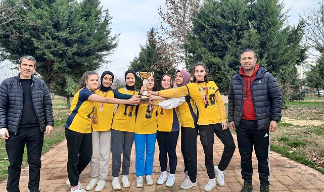 Öğrenciler sporda kendi rekorunu kırdı