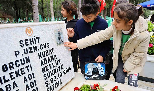 Okullarına ismi verilen şehidi unutmadılar