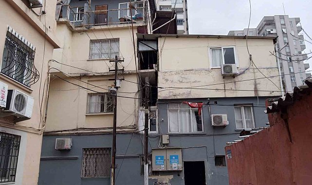 Öldürüp polise ihbar ettiler, olay yerine gelince yakalandılar