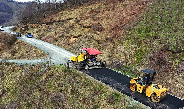 Ordu'da sıcak asfalt çalışmaları sürüyor