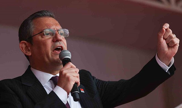 Özgür Özel'den Devlet Bahçeli'ye cevap: "Altı oktan bir tanesi milliyetçiliktir"