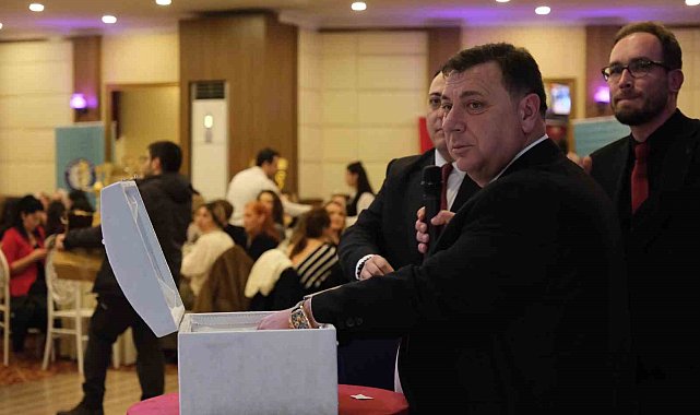 Özkan Alp: "Sağlık çalışanlarının gönlünü yapacağım"