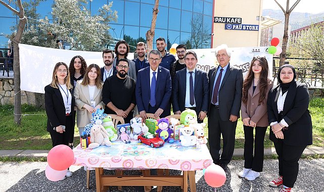 PAÜ Rektörü Kutluhan 'PAÜ İle Gülümse' festivali