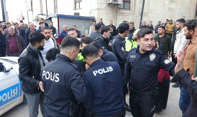 Polis ekiplerine mukavemette bulunan 2 şahıs gözaltına alındı