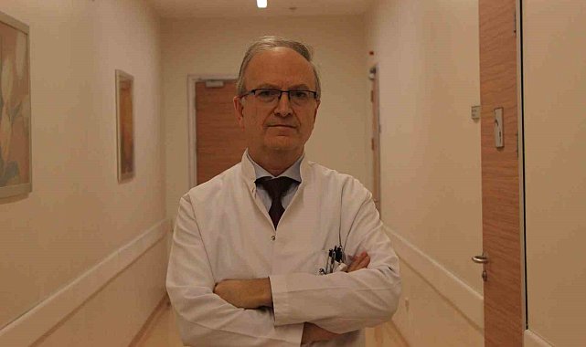 Prof. Dr. Bünyamin Kaplan: "Kolon kanserinden korunmada beslenme çok önemli"
