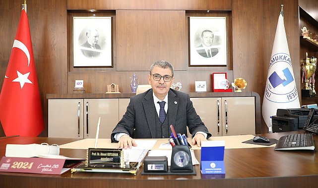 Rektör Kutluhan; "İstiklal Marşı, vatan müdafaamızın mührü ve timsali olmuştur"