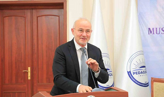 Rektör Ünal: "Gazze'de yaşanan soykırım, Türk birliğine duyulan ihtiyacı gün yüzüne çıkardı"