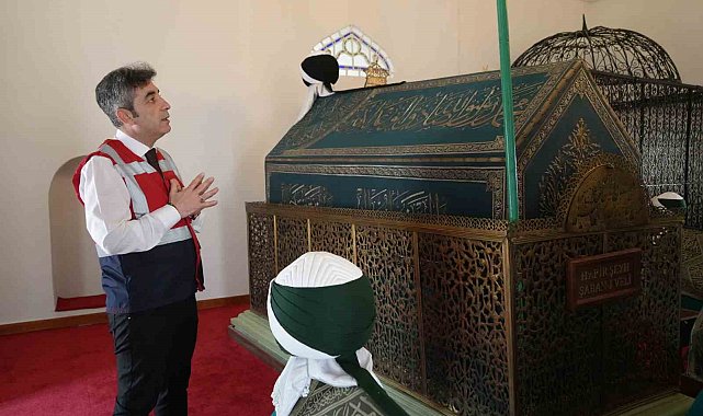 Restorasyonu tamamlanan Şeyh Şaban-ı Veli Türbesi yeniden ziyarete açıldı