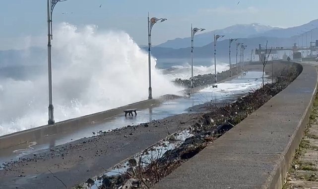 Rize'de fırtına