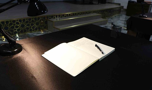 Rusya Büyükelçiliği, terör saldırısının kurbanlarını anmak adına 'Taziye Defteri' açtı
