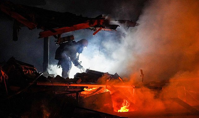 Rusya'nın Ukrayna'da hedef aldığı enerji santrallerinde hasar meydana geldi