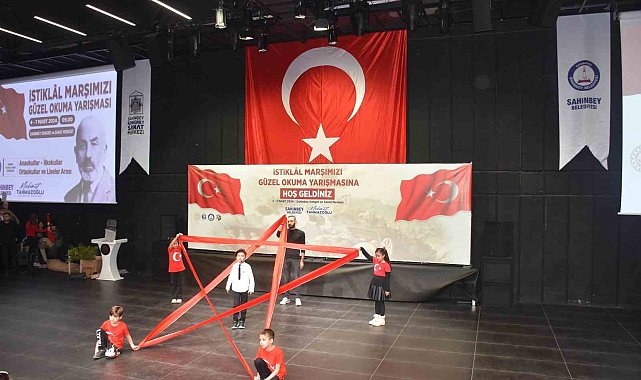 Şahinbeyli Öğrenciler İstiklal Marşını en güzel okumak için yarıştı