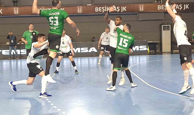 Sakarya Büyükşehir Hentbol liderliği Beşiktaş'tan aldı