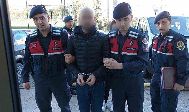Samsun&#039;da 1&#039;i kadın 2 kişiye uyuşturucu ticaretinden gözaltı