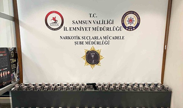 Samsun'da 18 bin 998 adet sentetik ecza ele geçirildi