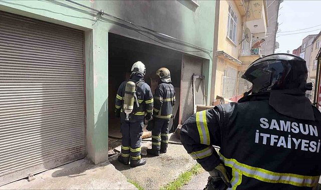 Samsun'da depo yangını