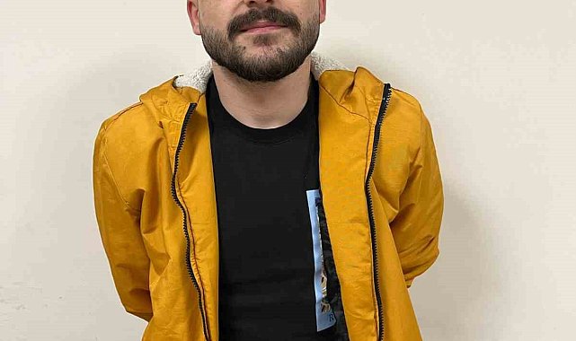 Sanal Kart dolandırıcısı sahte kimlikle yakalandı: Gerçek, parmak izinde ortaya çıktı