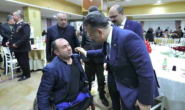 Şehit aileleri gaziler ve aileleri onuruna iftar yemeği düzenlendi