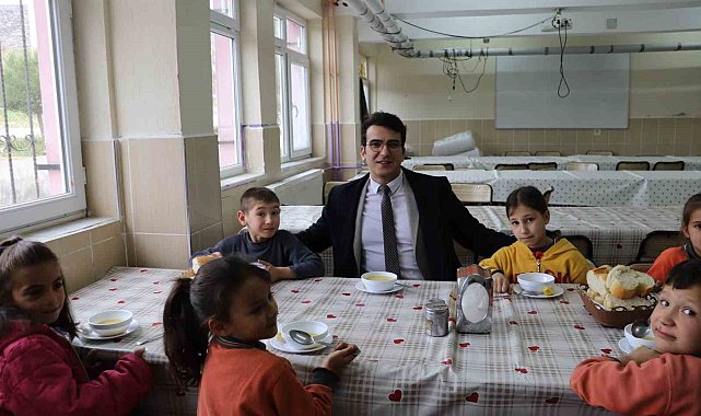 Selendi'de 'Okulumda Sağlıklı Besleniyorum' kampanyası