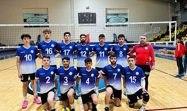 Siirt Belediyesi genç erkekler voleybol takımı, Van Bölge Şampiyonasına katılıyor