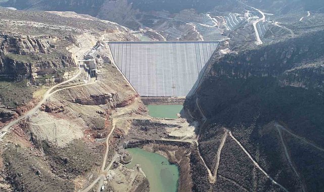 Silvan Barajı'nda çalışmalar aralıksız devam ediyor