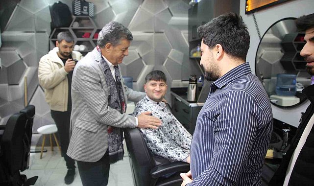 Şırnaklı esnaftan Başkan Yarka'ya destek