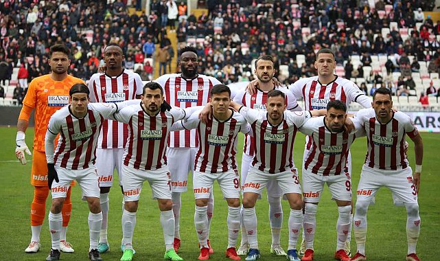 Sivasspor, Süper Lig'de 9. mağlubiyetini aldı