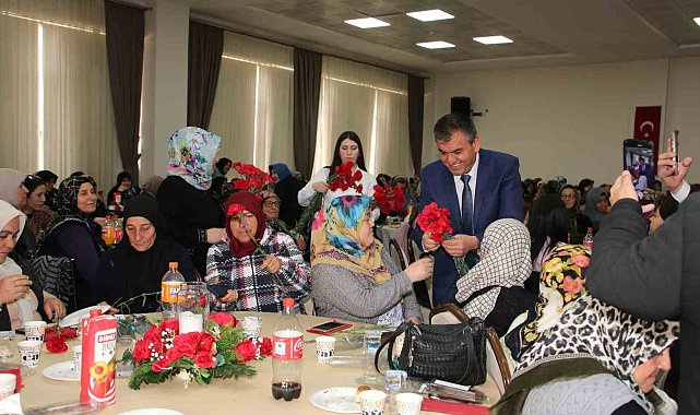 Sivrihisar'da Dünya Kadınlar Günü coşkusu yaşandı