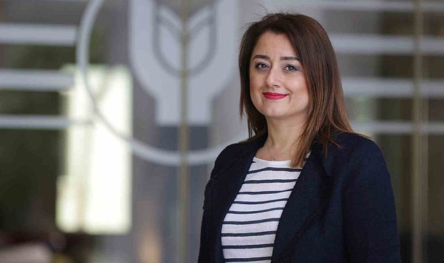 Siyasetçilere Z kuşağı tavsiyesi: "Hızlı ve çabuk sıkılan Z kuşağıyla aracısız iletişim kuran kazanır"