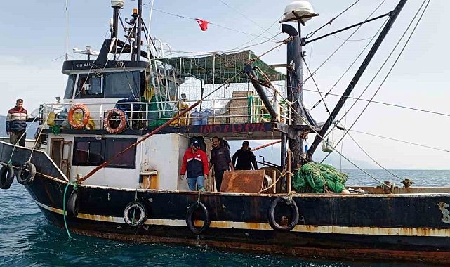 Söke'de balıkçı tekneleri denetlendi