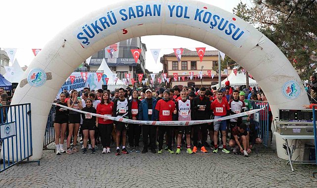 Şükrü Saban Yol Koşusu'na 500 atlet katıldı