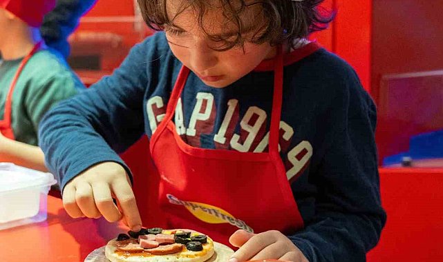 SuperFresh, çocukların 'Pizza Aşkı'nı kutladı