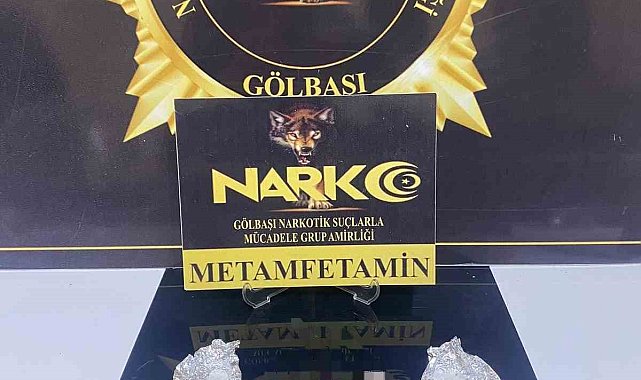 Şüpheli şahısların üzerinden uyuşturucu ele geçirildi