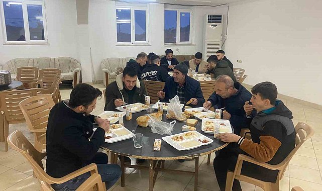 Tavşanlı Basköy'de iftar
