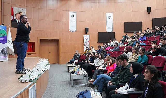 Teknoloji lideri ETÜ'lü öğrencilerle bir araya geldi