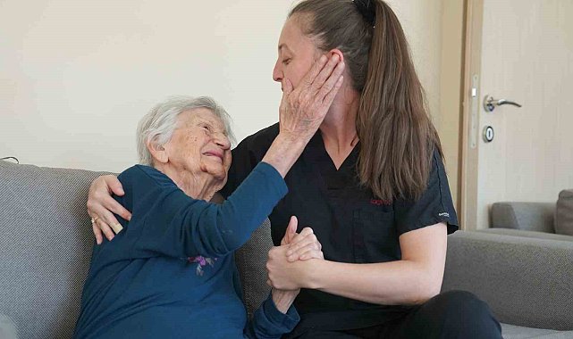 Tepebaşı Belediyesi alzheimer hastalarını yalnız bırakmıyor
