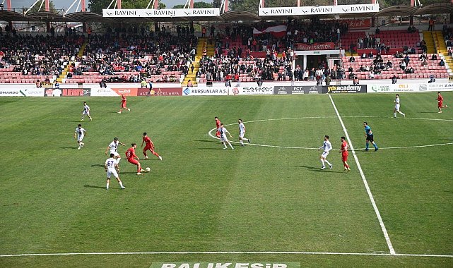 TFF 3. Lig: Balıkesirspor: 1 - Orduspor 1967: 4