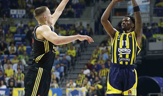 THY Euroleague'de 32. haftanın MVP'si Nigel Hayes-Davis oldu
