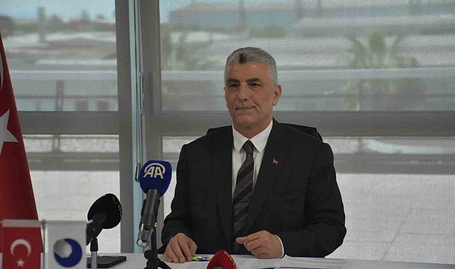 Ticaret Bakanı Ömer Bolat: "Bu sene hedefimiz ülkemize 377 milyar dolar döviz kazandırmak"