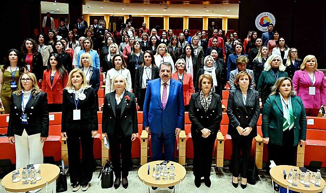 TOBB Kadın Girişimciler Kurulu'nun üst kurul üyeleri 'Dünya Kadınlar Günü' nedeniyle bir araya geldi
